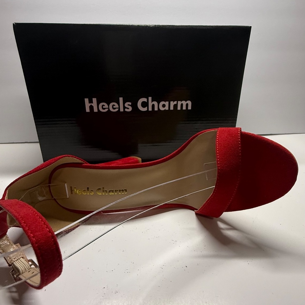 Red 4.5” block heels - Picture 6 of 8